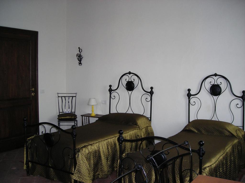 Agriturismo Cascina Roma Ozzero الغرفة الصورة